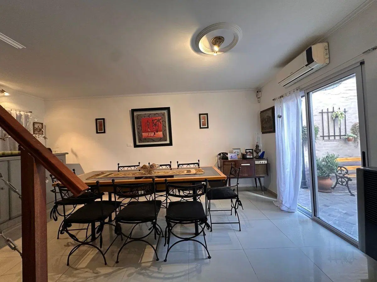 Venta dúplex 3 amb c/terraza, Malvinas Argentinas 4