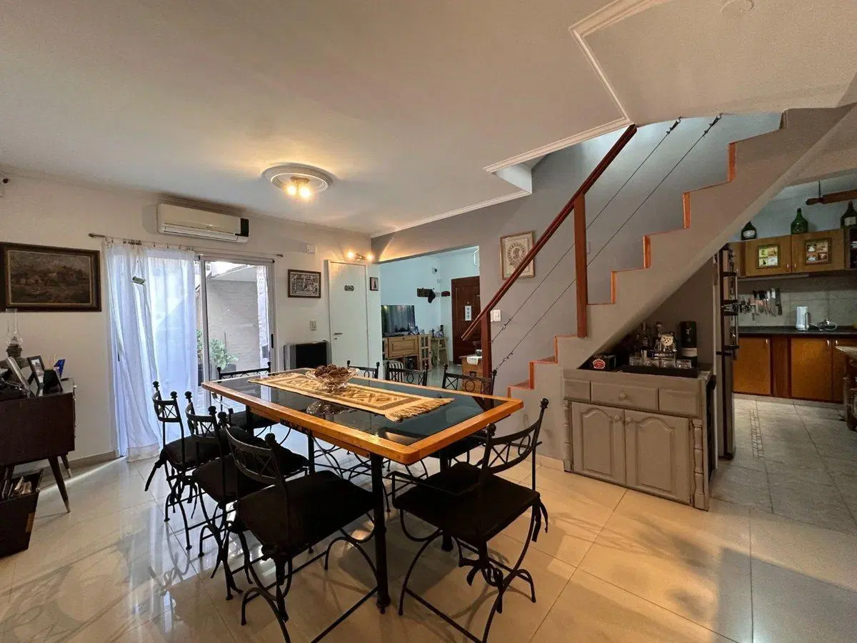 Venta dúplex 3 amb c/terraza, Malvinas Argentinas 5