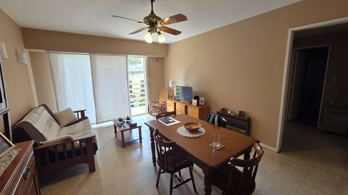 VENTA Barracas Hermoso 3 amb + dependencia - 107m2 2
