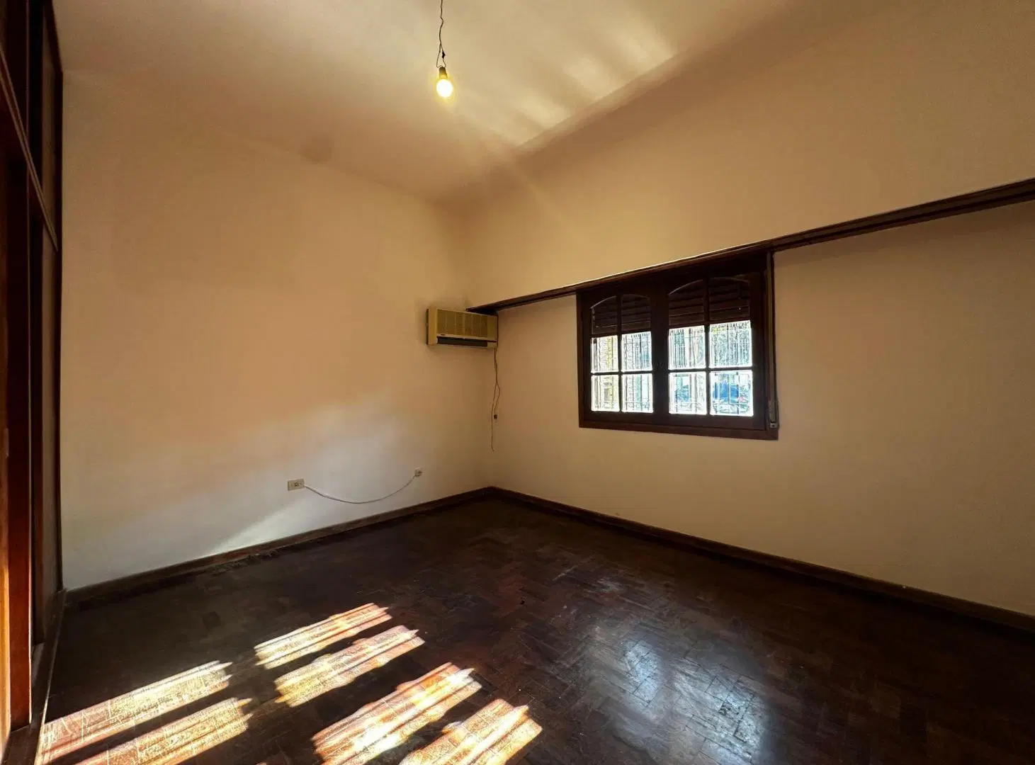 Venta casa 3 Amb con jardín OPORTUNIDAD Turdera 8