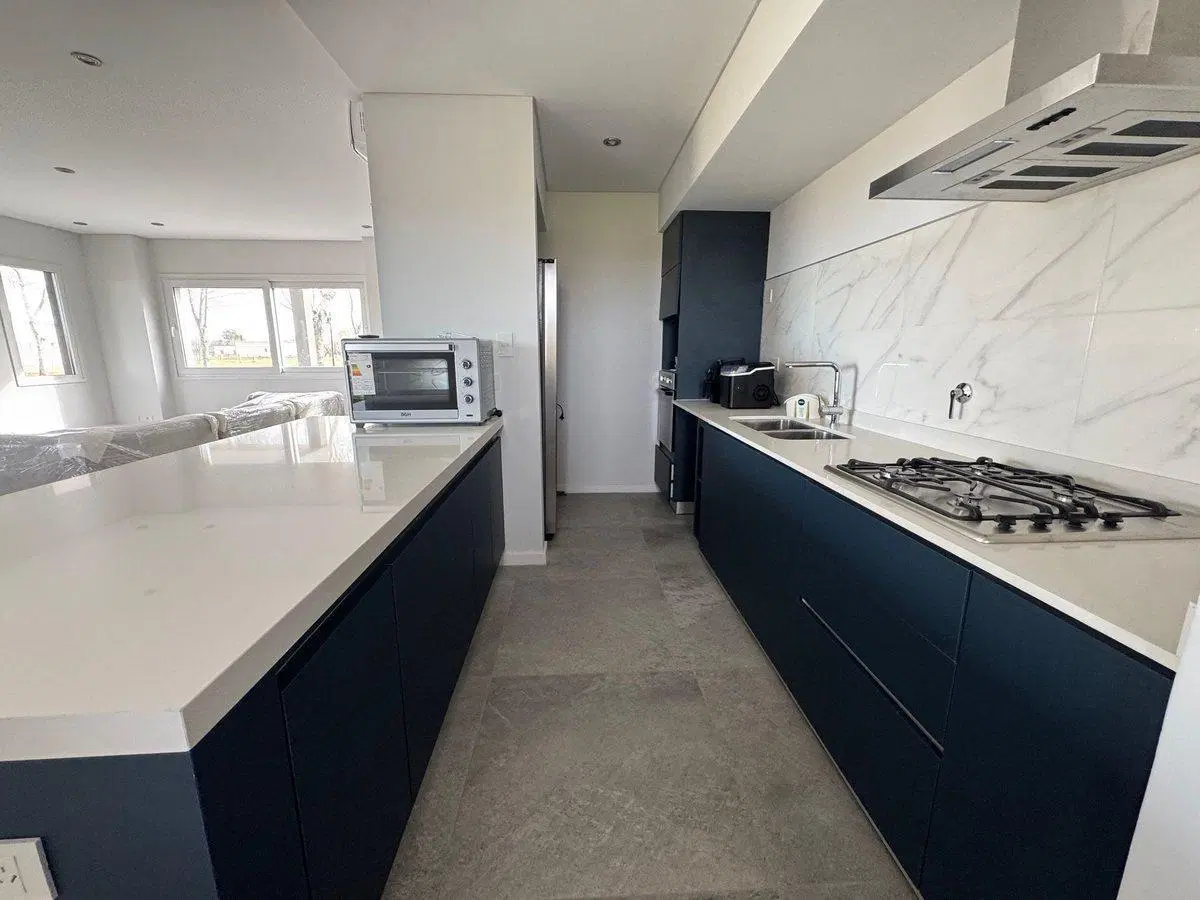 VENTA CASA HARAS DEL SUR 3 C/ PILETA 3 DORMITORIOS 5