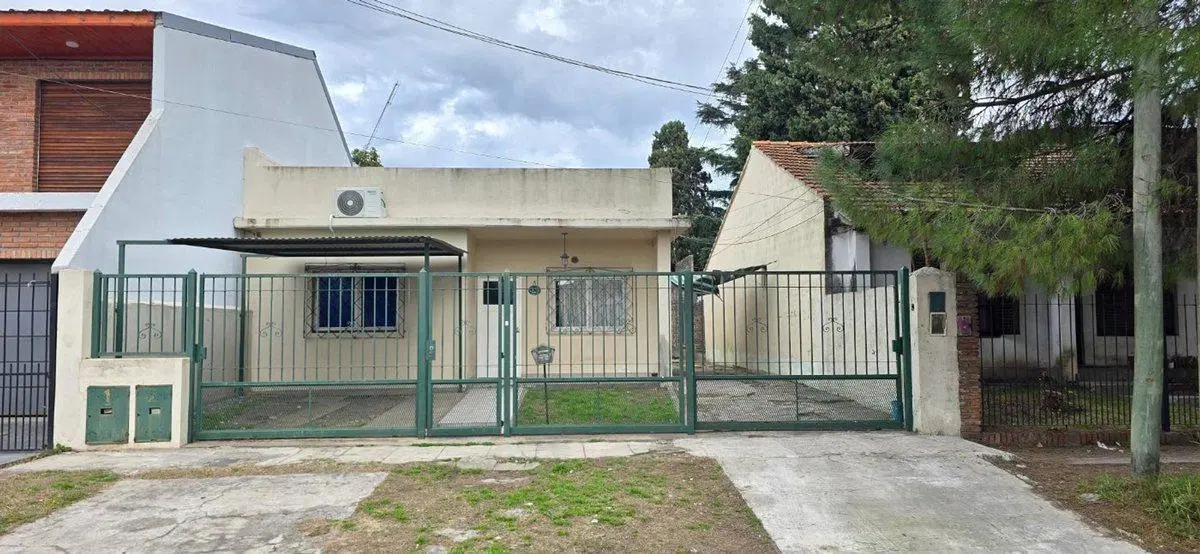 VENTA PH 3 AMBIENTES CON COCHERA EZPELETA 2