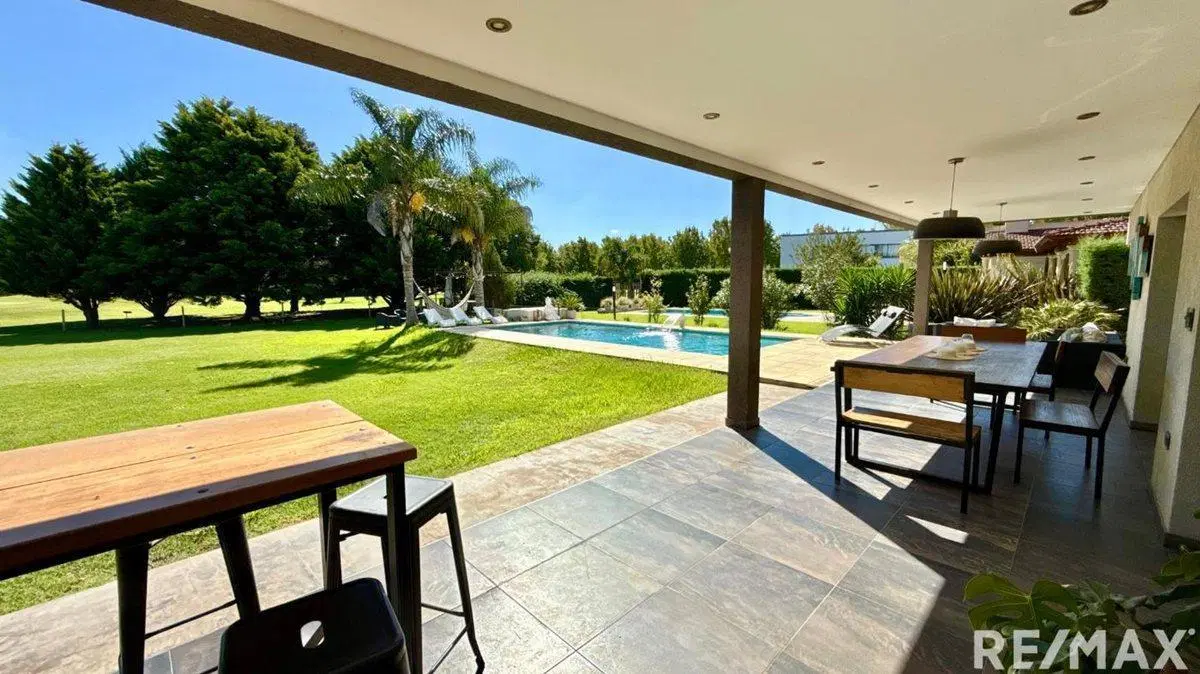 VENTA CASA CLUB DE CAMPO LAS CAÑUELAS 4 AMBIENTES 4