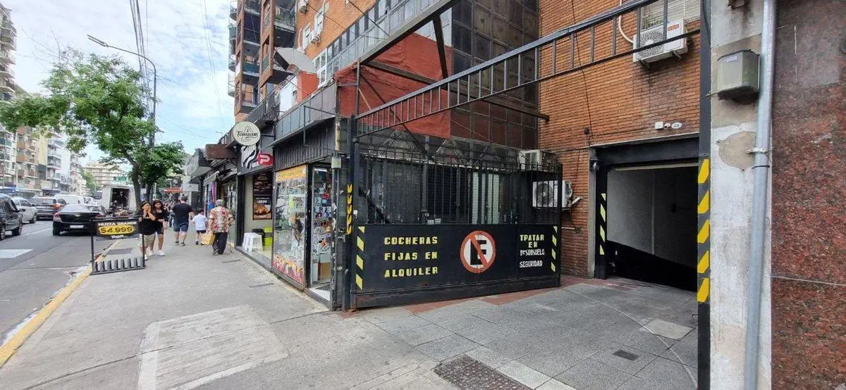 COCHERA FIJA  VENTA EN  SAN PEDRITO   Y RIVADAVIA 3