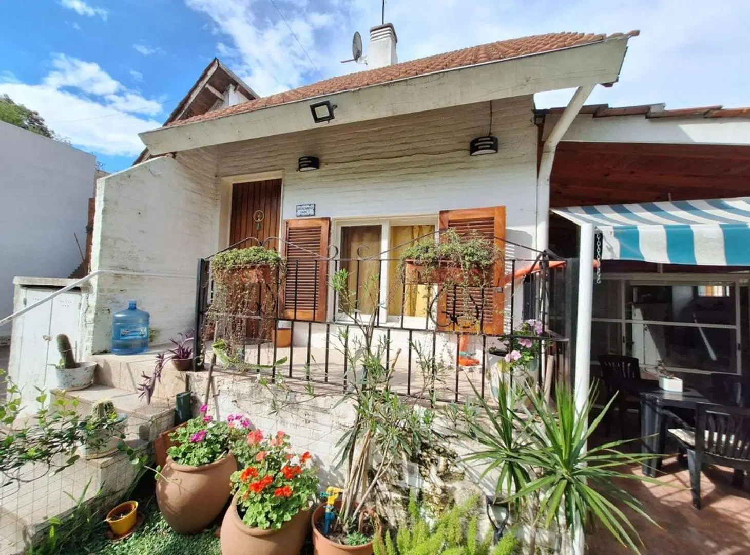 VENTA Monte Grande Casa de 3 Ambientes 2