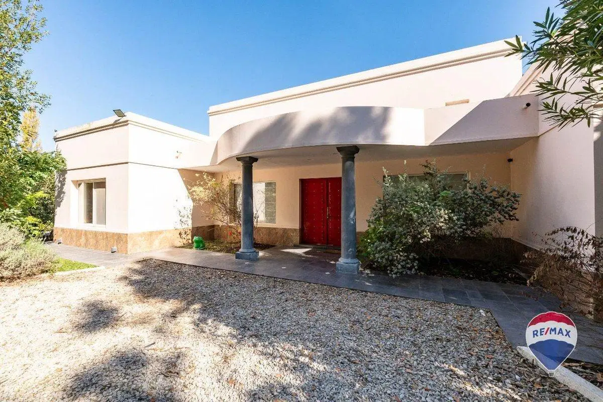 VENTA CASA 4 AMB CAMPOS DE ROCA VENTA CASA PILETA 8