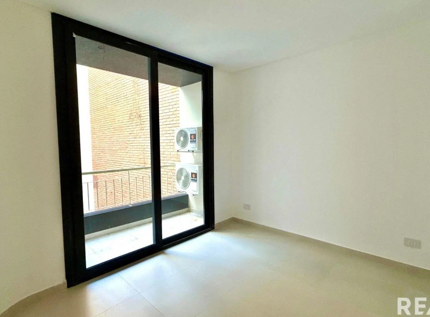 BARRIO NAON VENTA 2 AMB ESTRENAR 58 M2 CATEGORIA 3