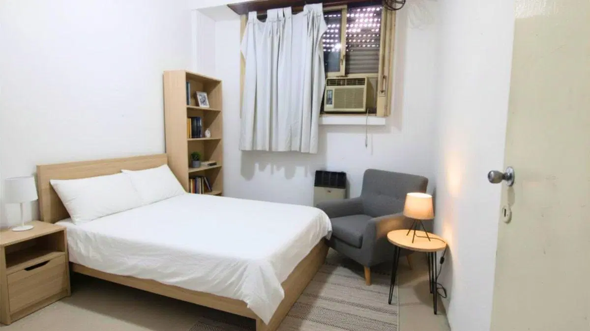 DEPARTAMENTO EN VENTA CON PATIO 2 AMB/ REFACCIONAR 5