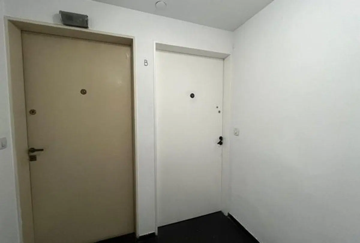 Venta Depto 3 Amb + cochera APTO LOMAS DE ZAMORA 2
