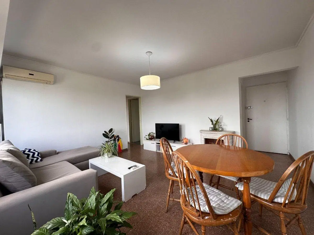 Venta Depto 3 Amb + cochera APTO LOMAS DE ZAMORA 4