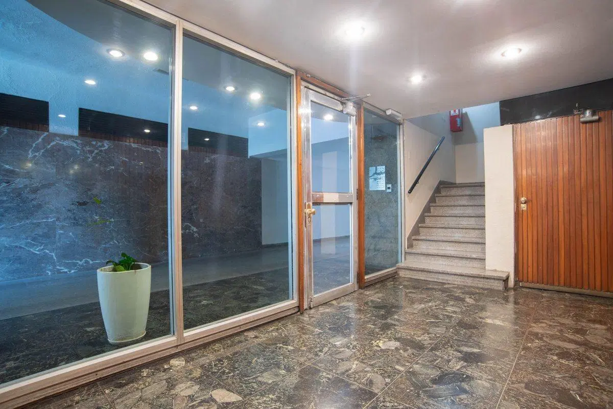VENTA 3 AMBIENTES EN BARRACAS 4
