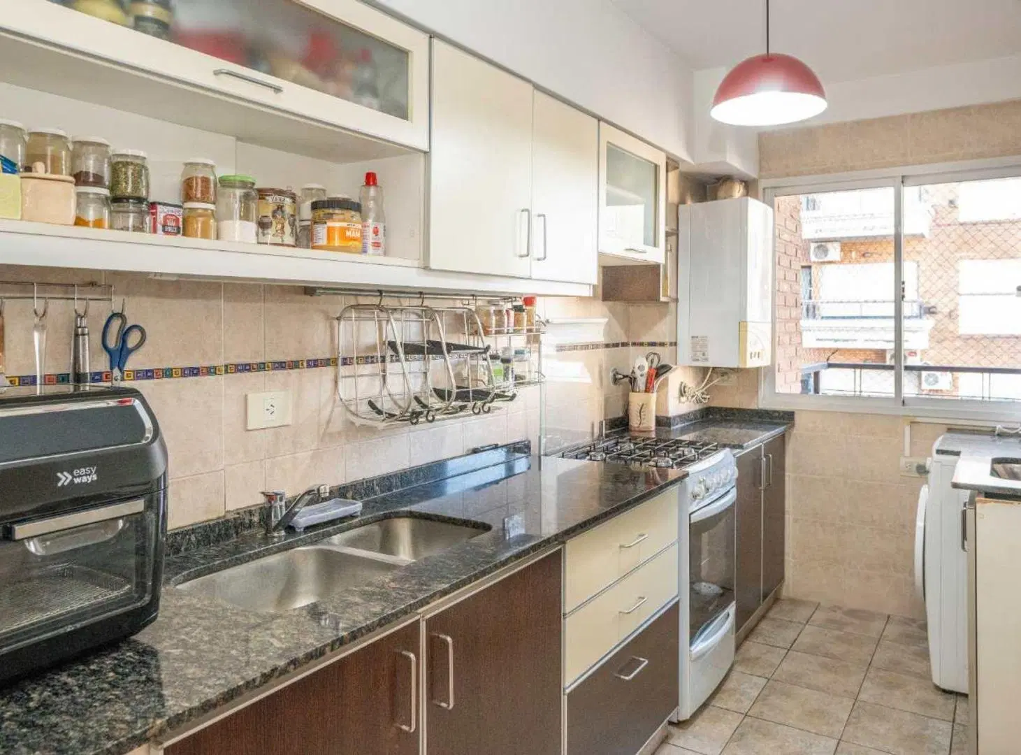 VENTA DEPARTAMENTO 3 AMBIENTES ALMAGRO COCHERA 8
