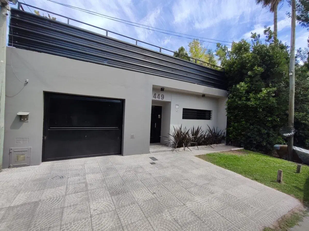 VENTA  DE CASA EN CITY BELL 3
