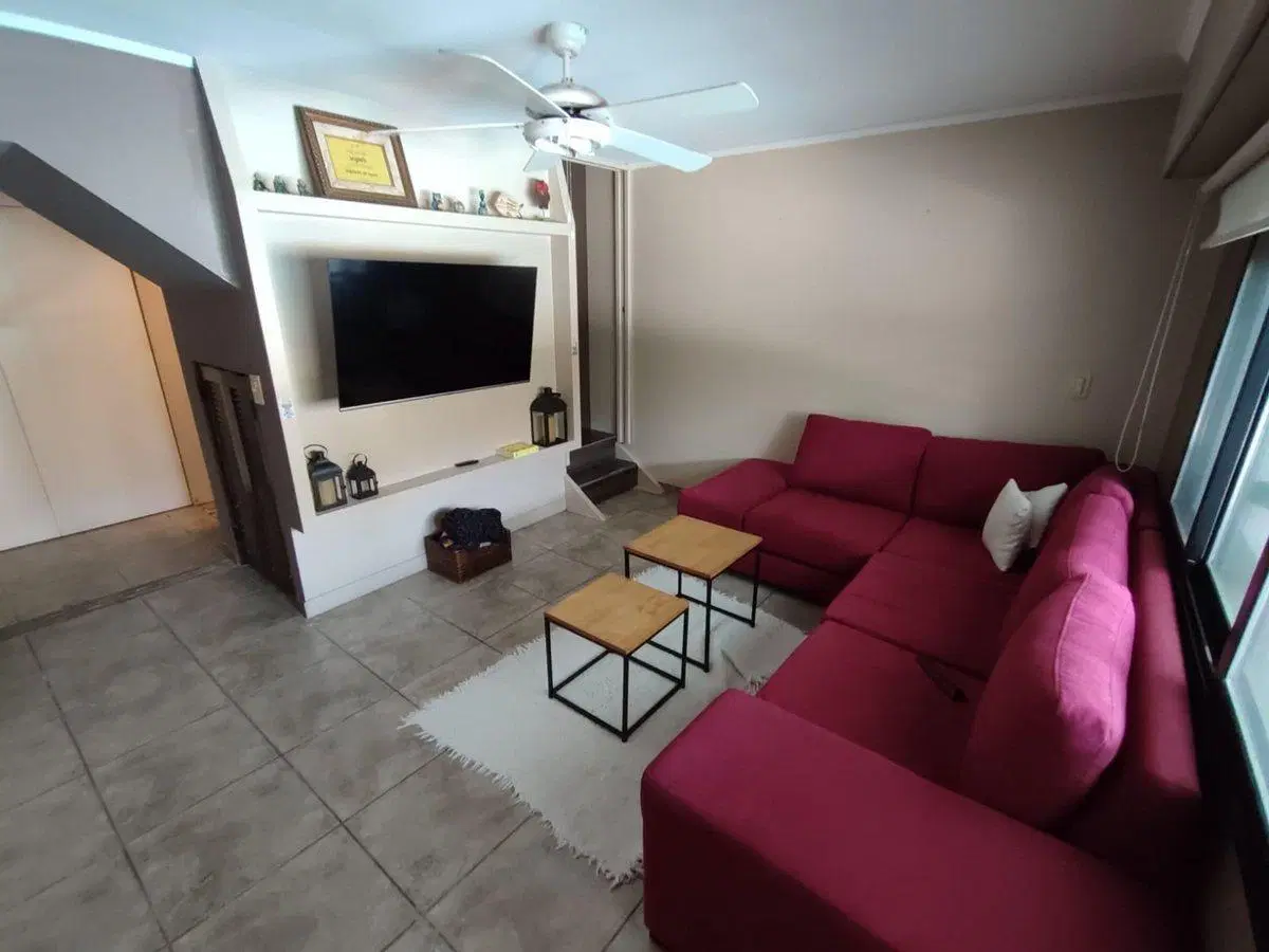 VENTA  DE CASA EN CITY BELL 8