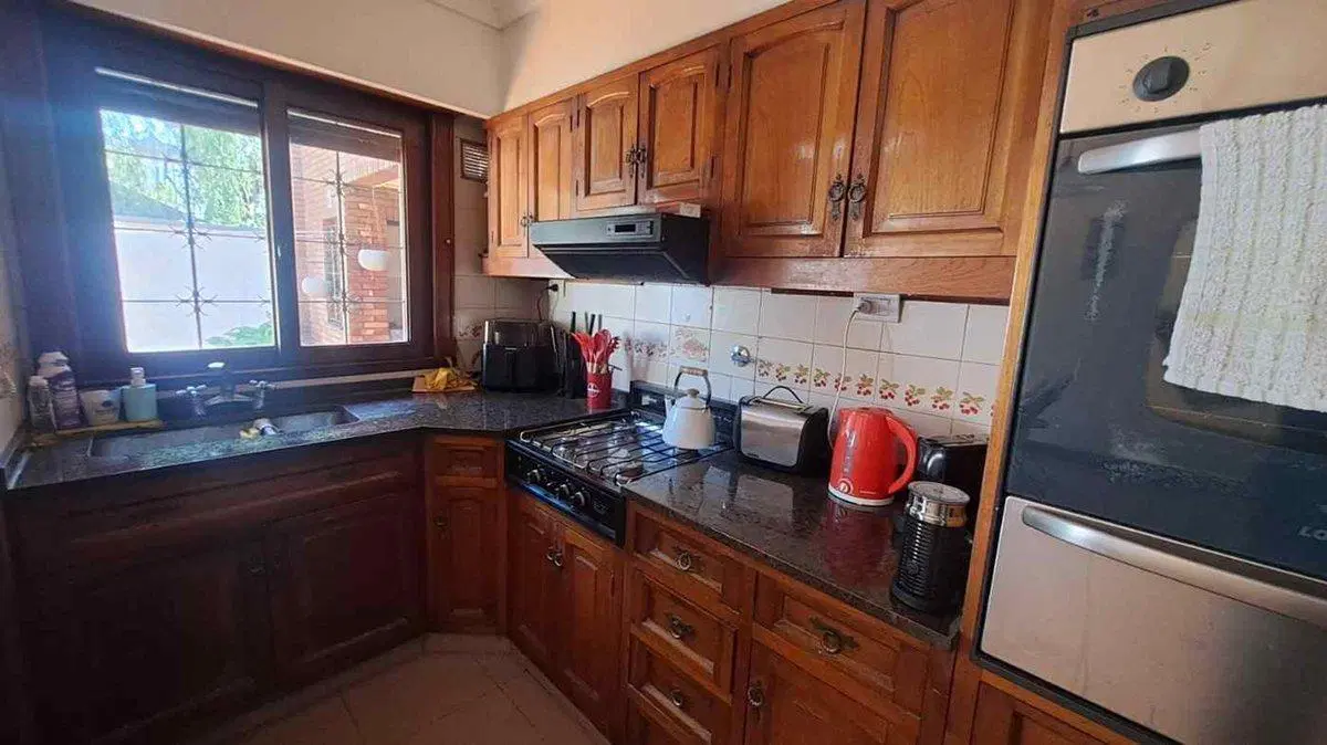 VENTA CASA 5 AMBIENTES EN AVELLANEDA WILDE 5
