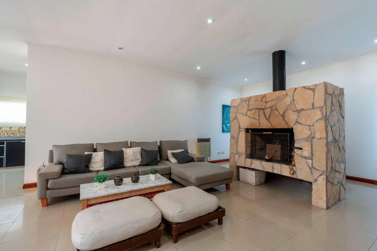 VENTA CASA 5 AMB FRANCISCO ALVAREZ  PILETA 4