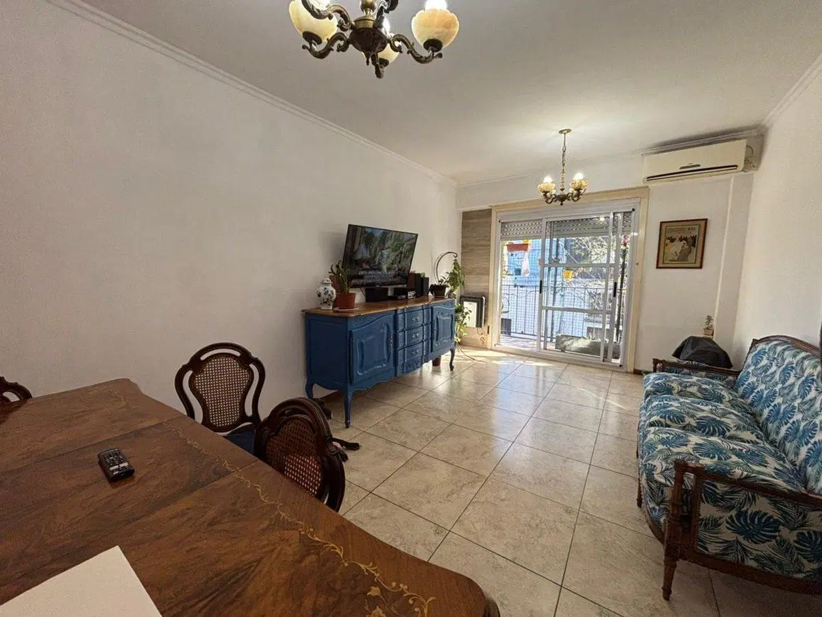 VENTA PH 3 AMBIENTES BARRIO BARRACAS SIN EXPENSAS 2