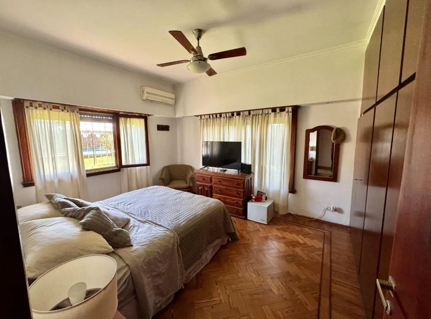 VENTA CASA TIPO QUINTA 4 AMB.  BERAZATEGUI 5