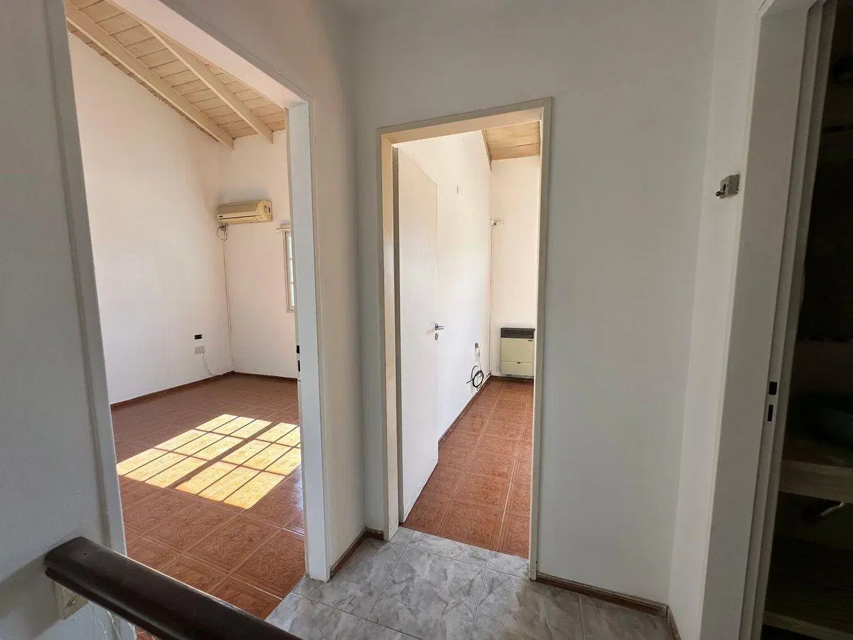 VENTA PH 3 AMBIENTES GERLI 8