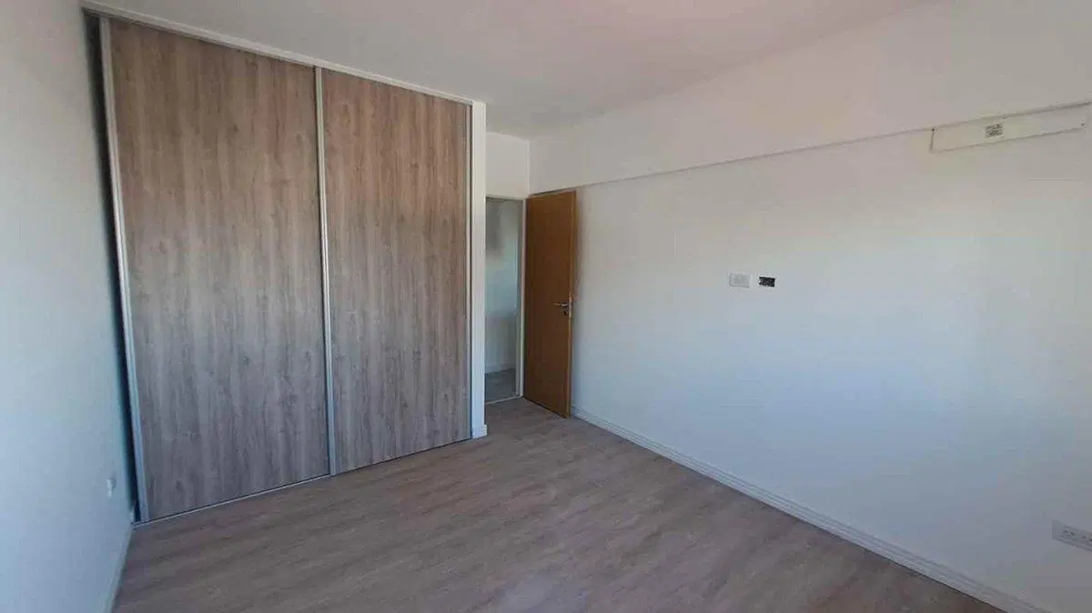VENTA DEPTO 2 AMBIENTES A CON BALCÓN Y PARRILLA 3