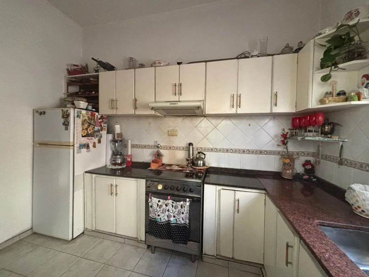 VENTA PH 6 AMBIENTES BARRIO BARRACAS 5