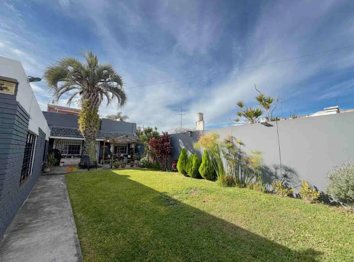 VENTA CASA 5 AMB EN UNA PLANTA Y JARDIN EN BERNAL 5