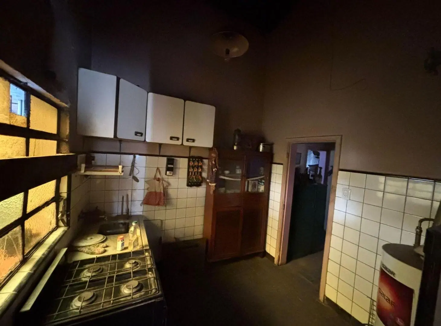 VENTA CASA A REFACCIONAR PALOMAR MORON 5