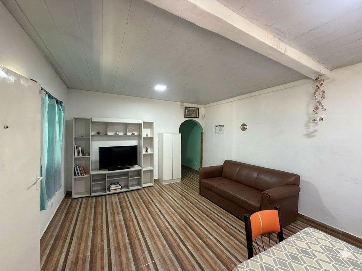 Foto de Venta Casa quincho patio y pileta Virrey del pino, imagen 1