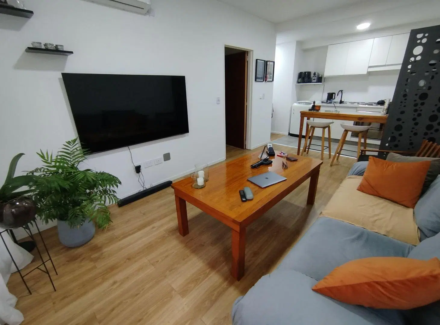 Venta depto 2 amb con balcon y amenities. Barracas 8