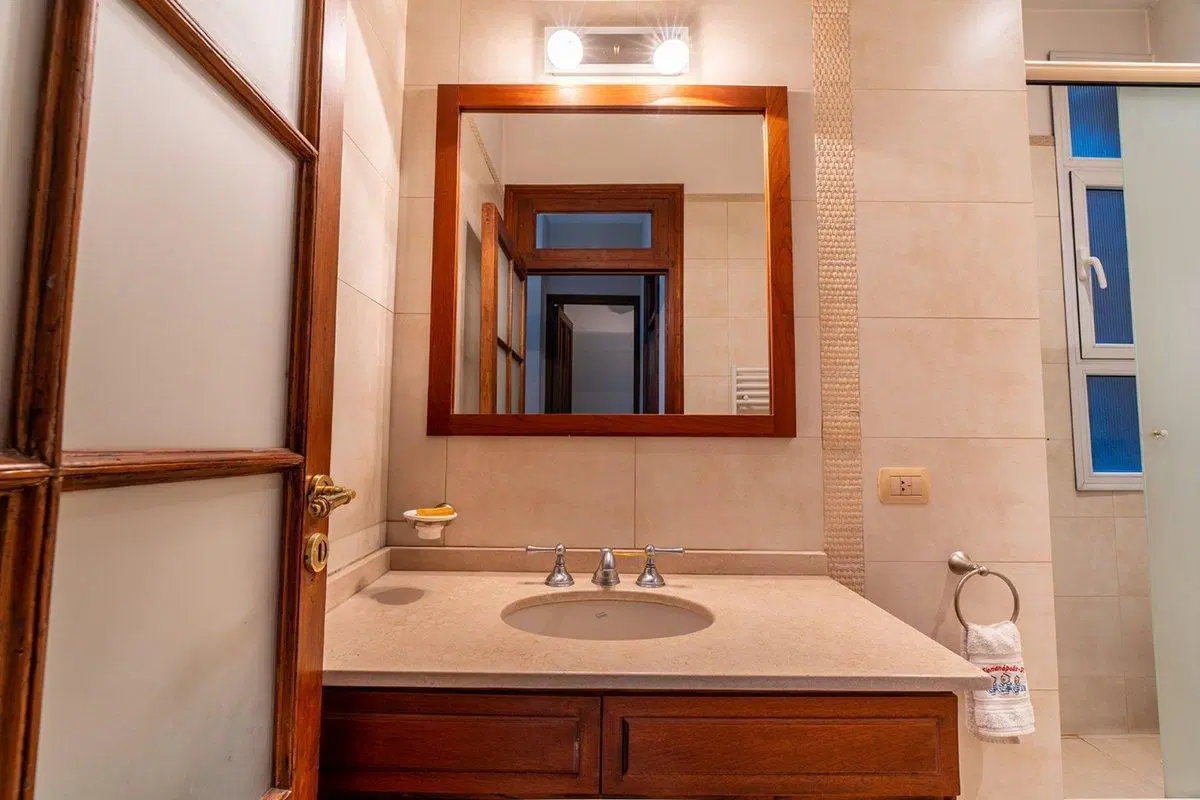 VENTA SEMI PISO 4 AMBIENTES SAN TELMO CON BALCON 3