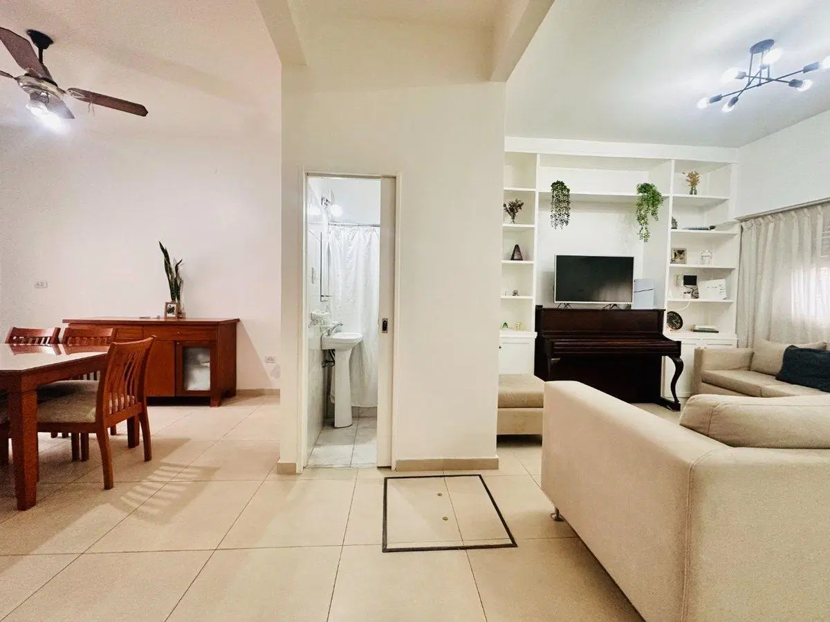 Venta  Dúplex 4 ambientes c/patio, Temperley 5