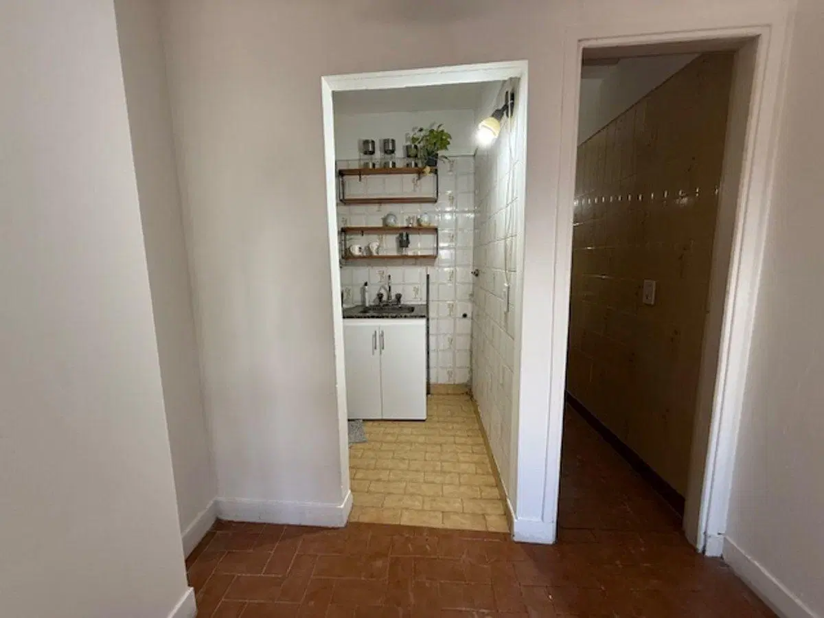 VENTA DEPARTAMENTO MONOAMBIENTE WILDE CENTRO 8