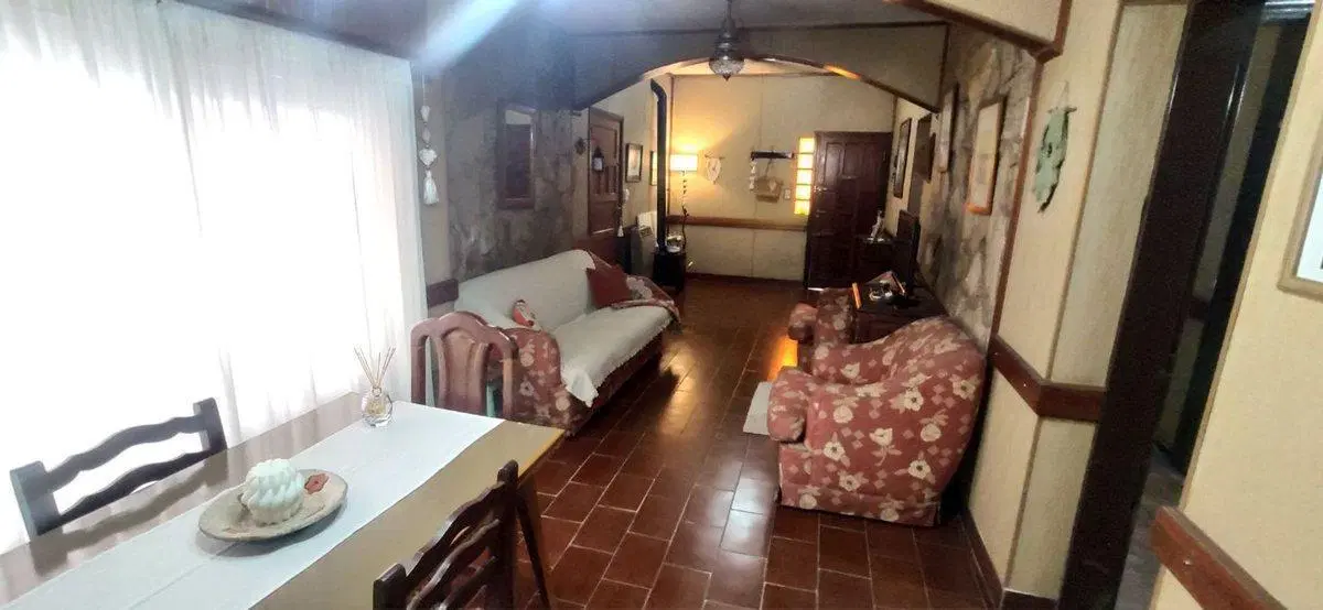 VENTA SARANDI CASA 3 HABITACIONES COCHERA Y JARDIN 3