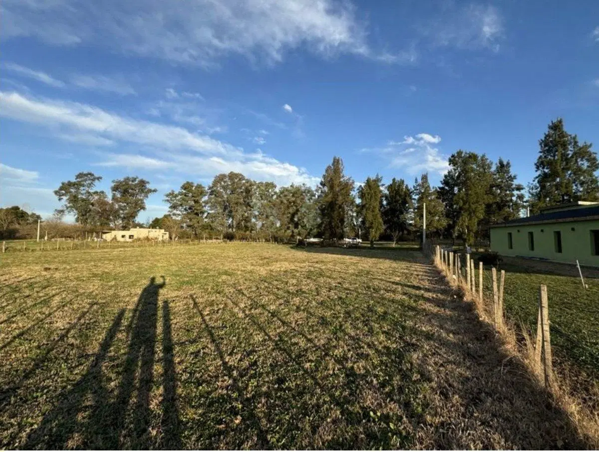 VENTA DE CHACRA EN  BARRIO MALVINAS 2 BRANDSEN 3