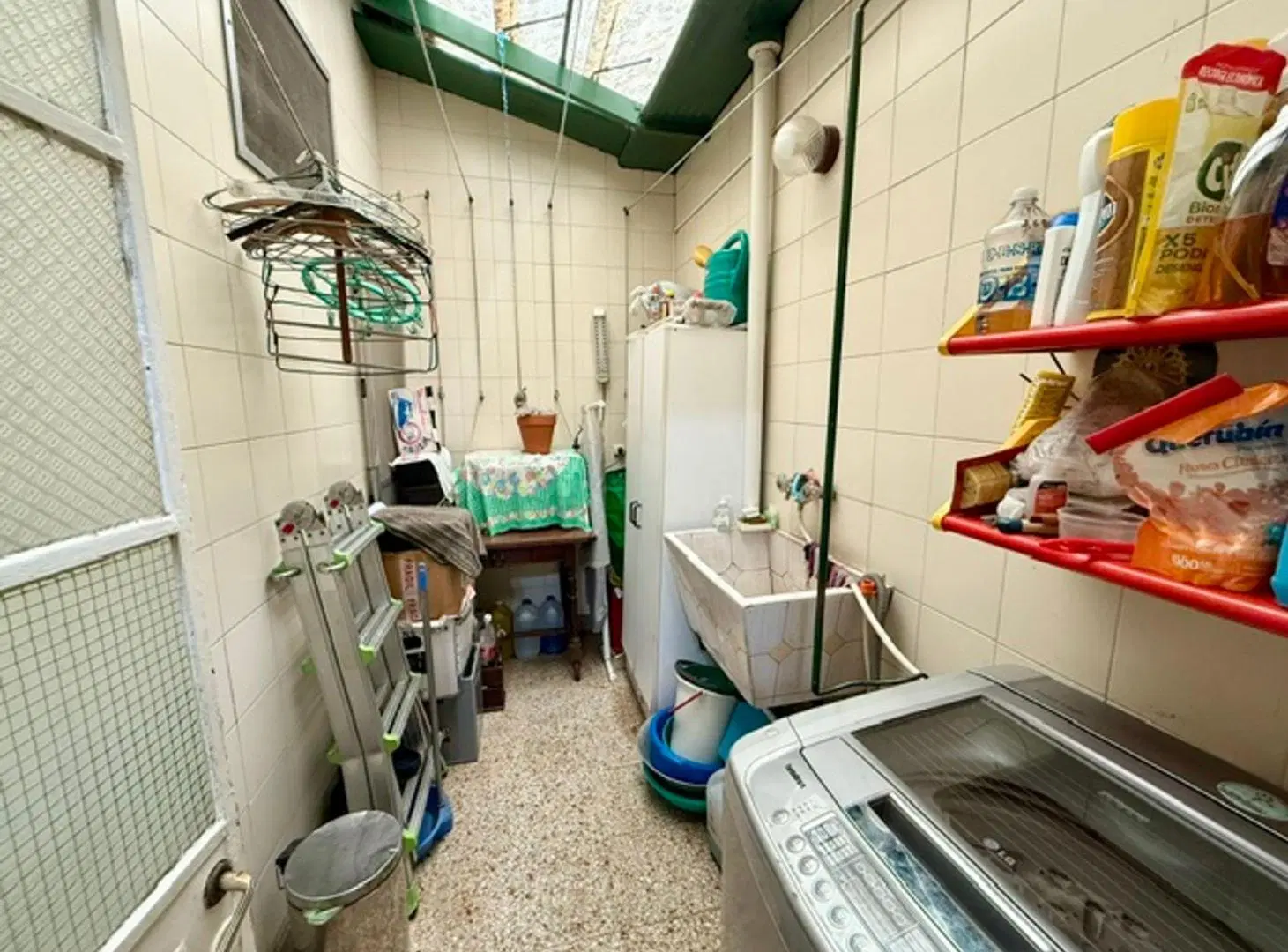 VENTA DE CASA EN SARANDI 3 AMBIENTES CON GARAGE 1