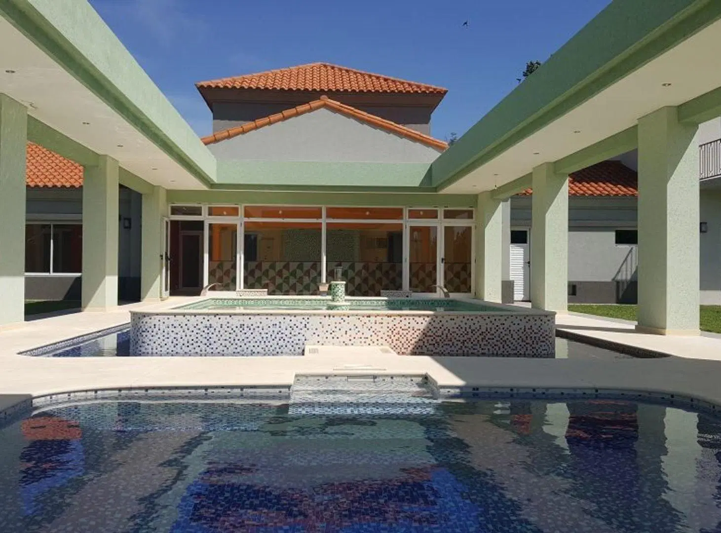 VENTA LOTE PREMIUM EN MIRALAGOS II | 1.176 m² 8