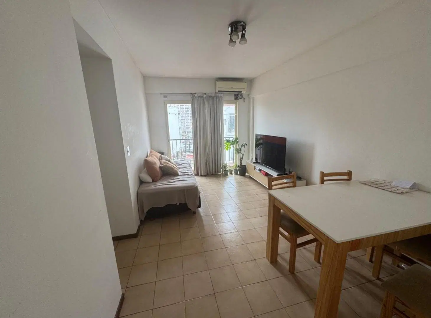 Venta Departamento 2 Ambientes  Balvanera 5