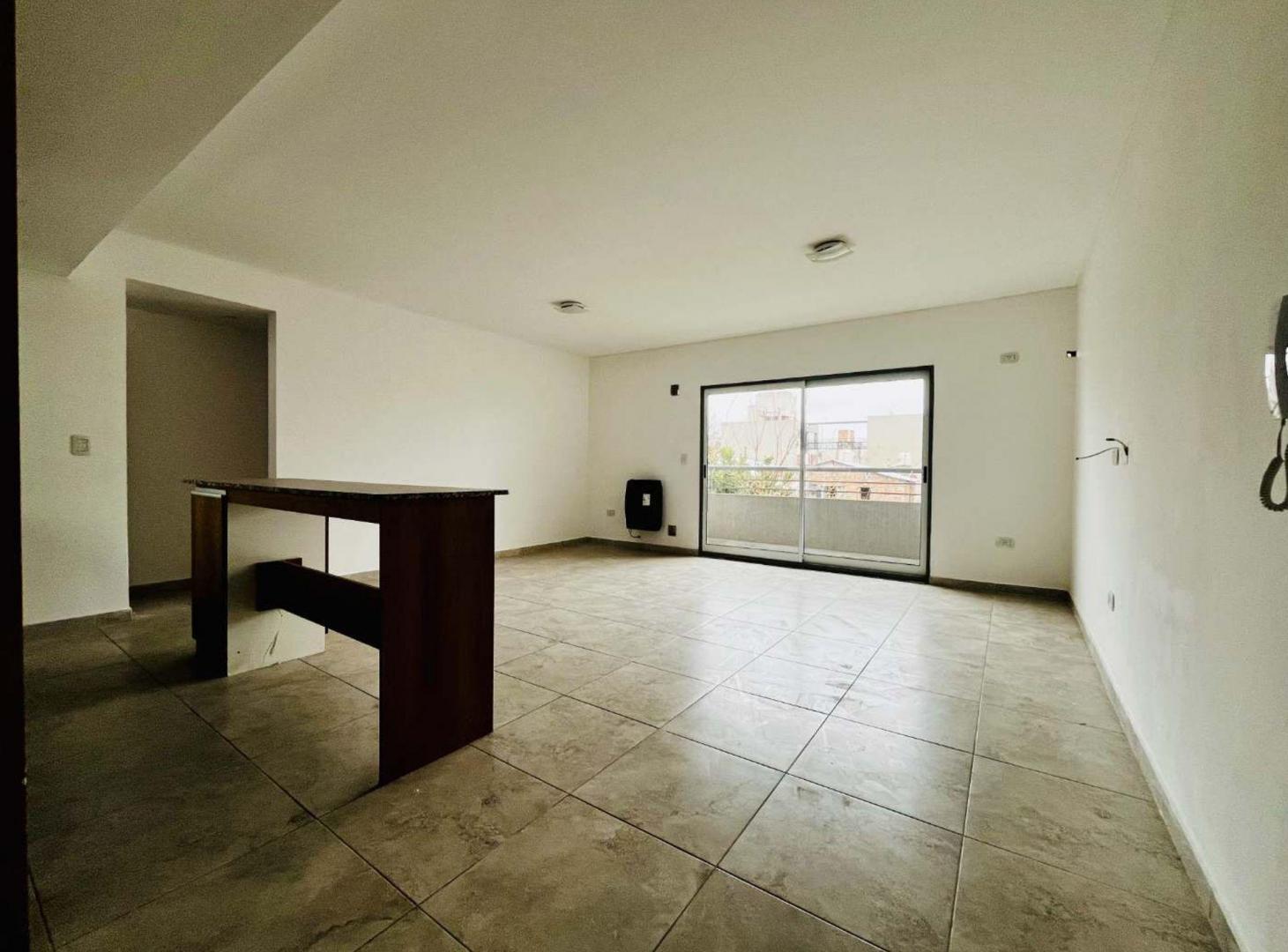 Foto de Venta Boulogne Depto 2 Amb con vestidor y balcon, imagen 5