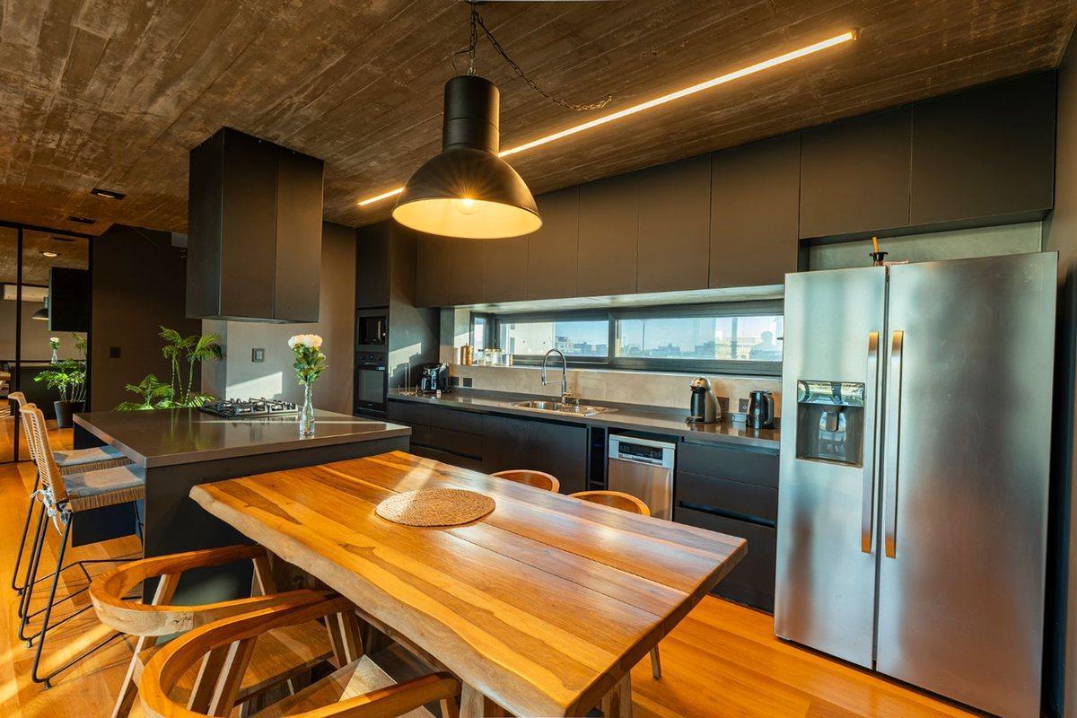 Foto de CASA EN VENTA VILLALOBOS 5 AMBIENTES AL LAGO, imagen 4