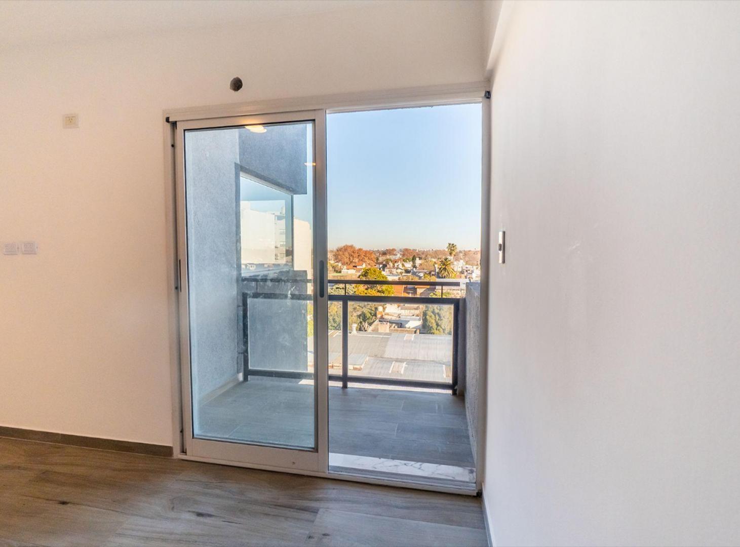 Foto de Venta departamanto 2 ambientes Moron Balcon, imagen 1