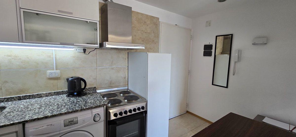Foto de VENTA DEPTO. MONOAMBIENTE CON COCHERA APTO CREDITO, imagen 2