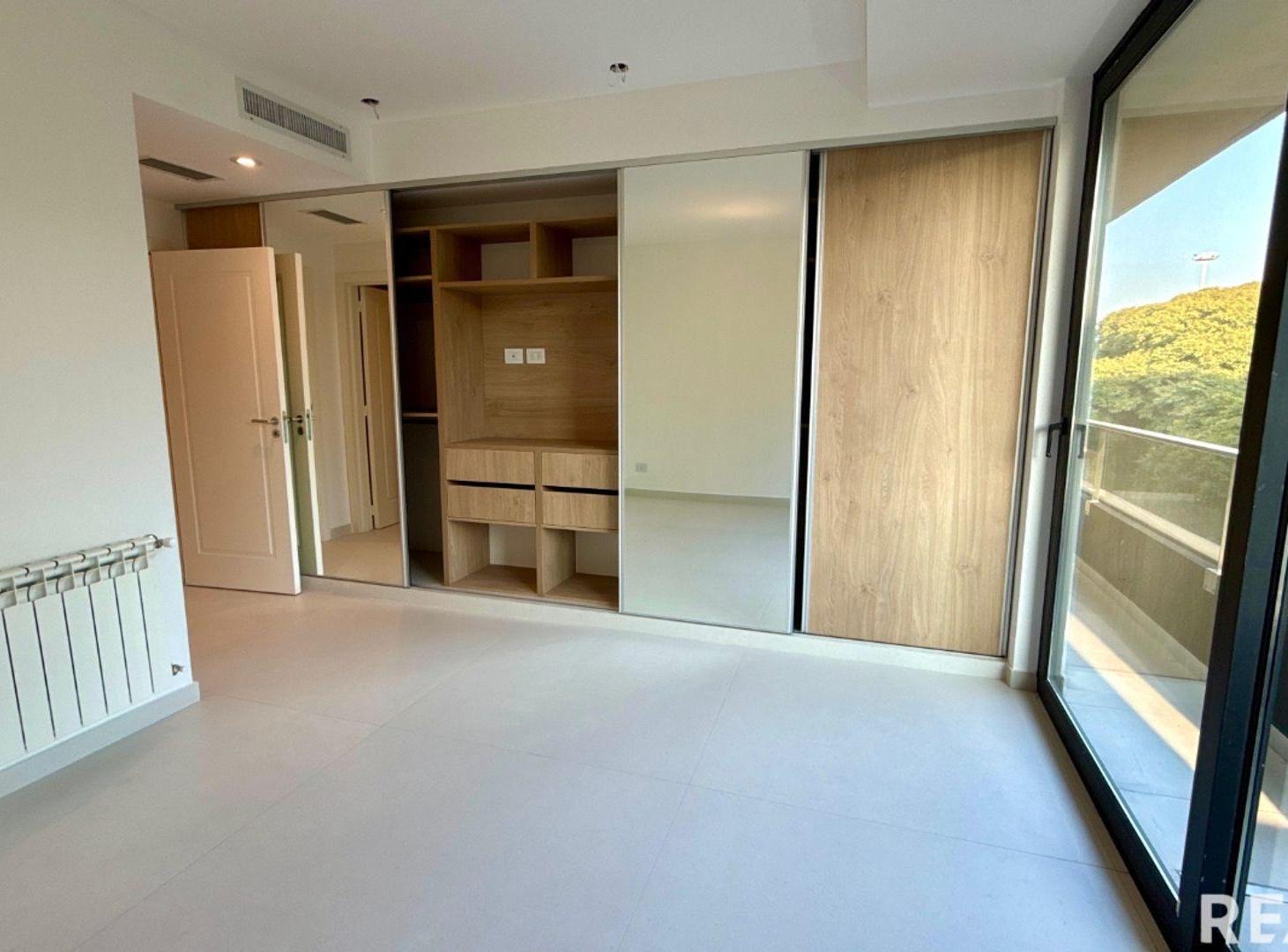Foto de BARRIO NAON 4 AMB 131 M2 PATIO ESTRENAR CATEGORIA, imagen 5