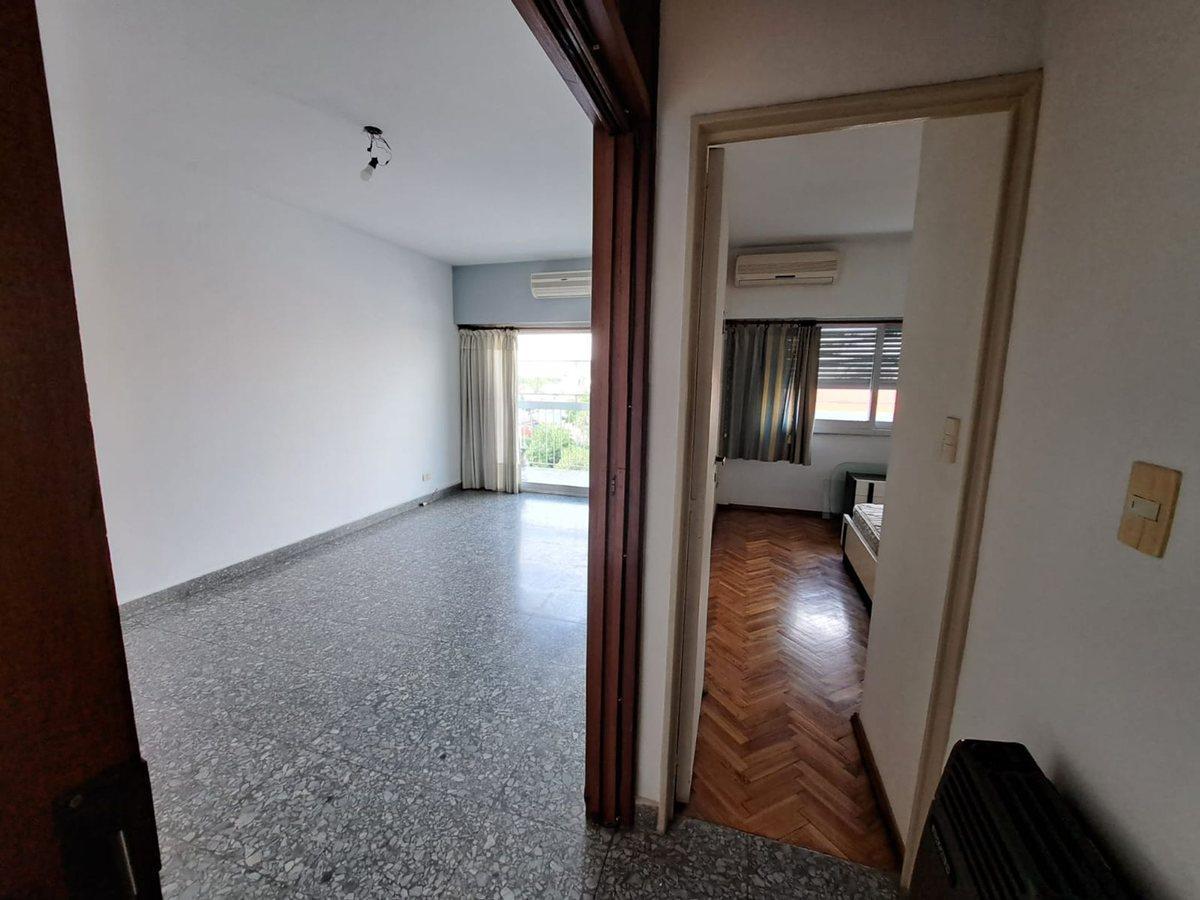 Foto de VENTA DEPARTAMENTO 3 AMB MATADEROS APTO CREDITO, imagen 3