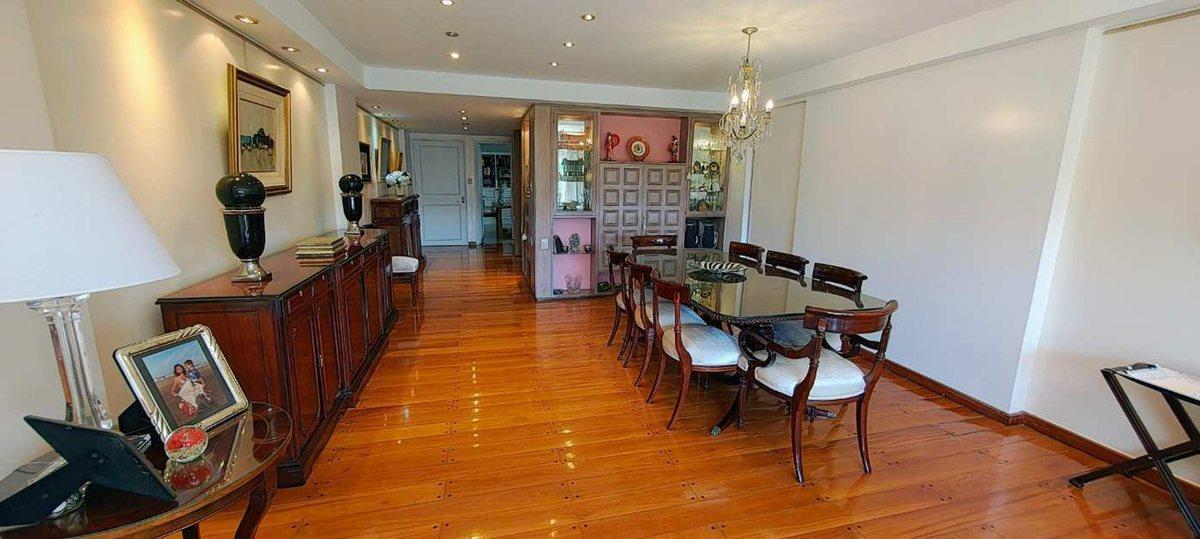 Foto de VENTA DEPARTAMENTO 5 AMB BARRACAS 2 COCHERAS, imagen 3