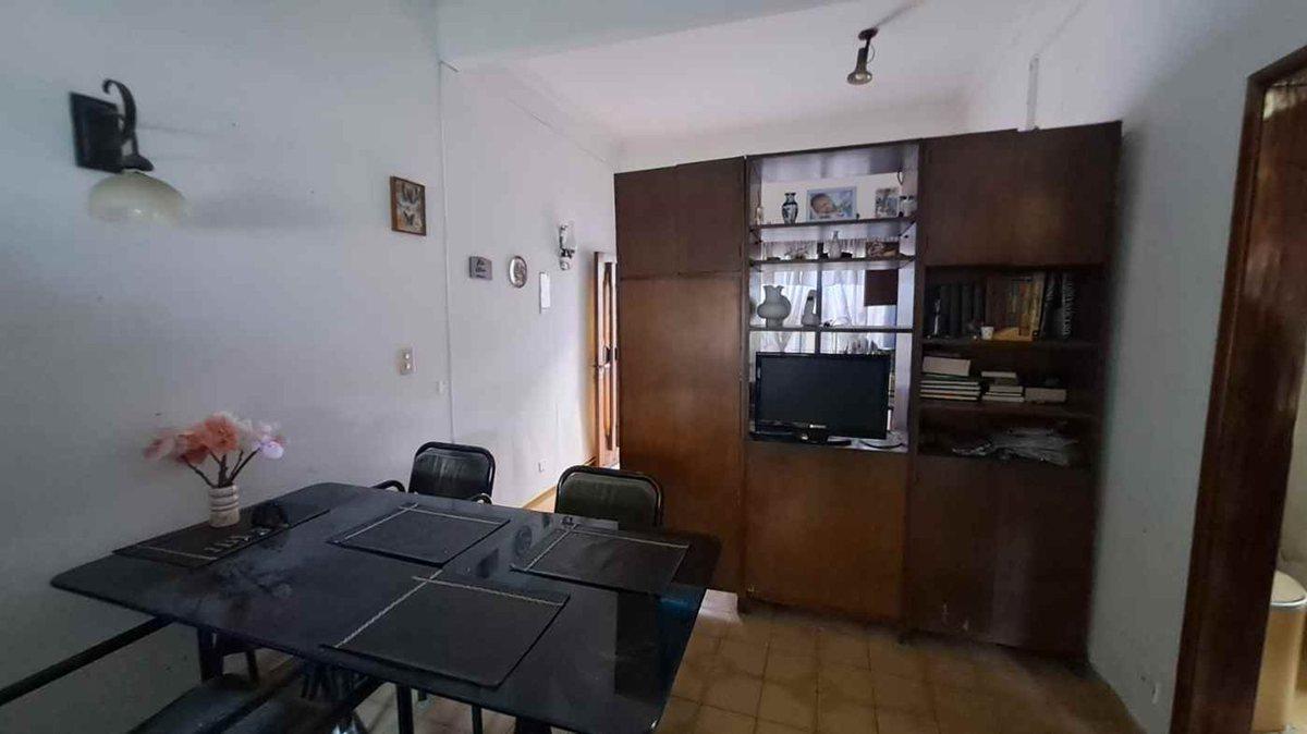 Foto de VENTA CASA 3 AMBIENTES CON TERRAZA EN AVELLANEDA, imagen 3