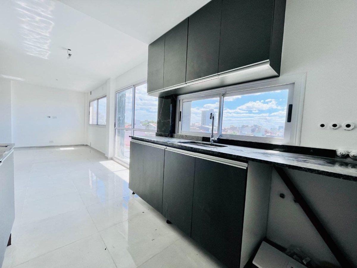 Foto de VENTA DPTO 3 AMBIENTES VALENTIN ALSINA, imagen 2