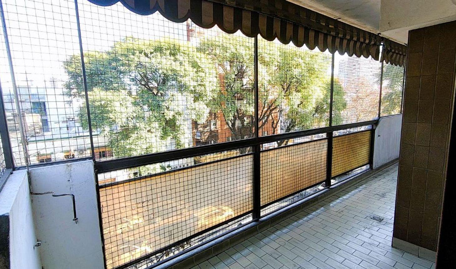 Foto de VENTA DEPARTAMENTO 4 AMBIENTES COLEGIALES BALCÓN, imagen 5