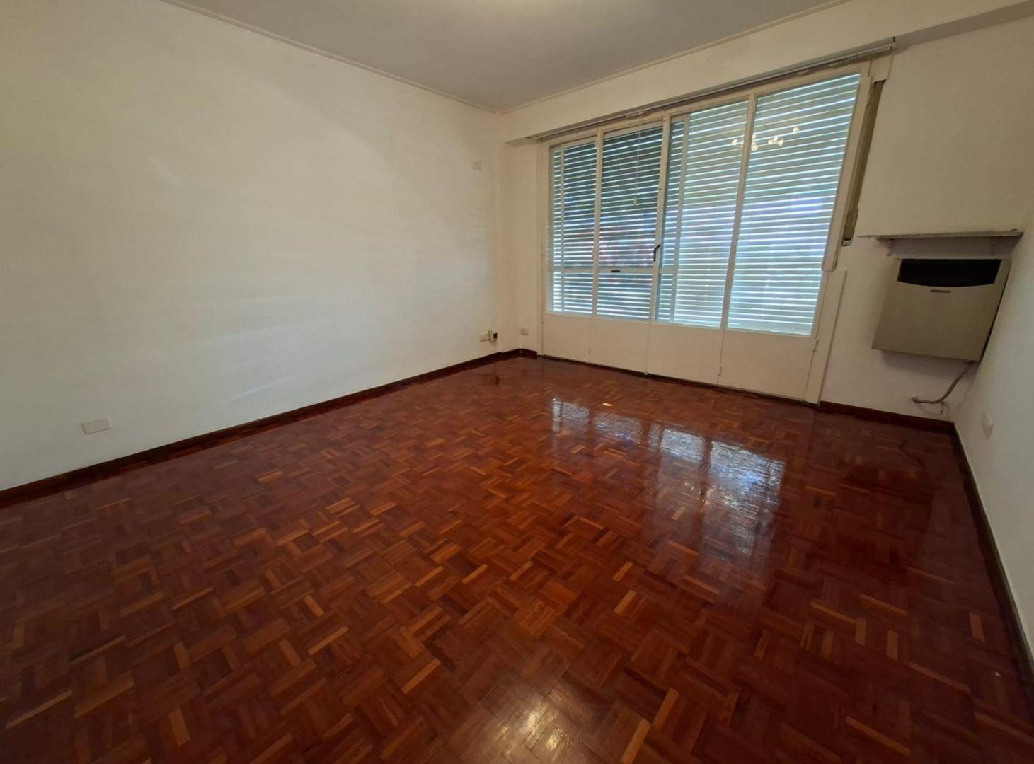 Foto de VENTA DEPARTAMENTO 3 AMBIENTES AVELLANEDA BALCON, imagen 3