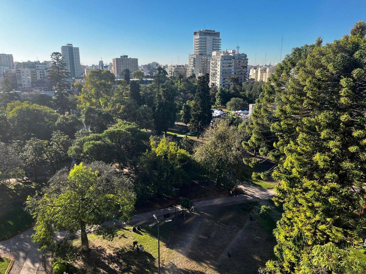 Foto de VENTA PISO 9 / 5 AMB FRENTE A PARQUE RIVADAVIA, imagen 1