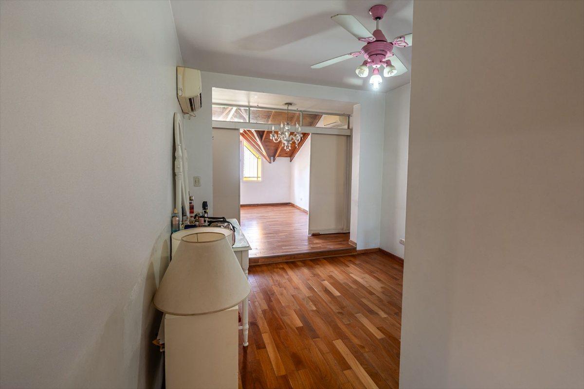 Foto de VENTA CASA 5 AMBIENTES CON PILETA RAMOS MEJIA, imagen 2